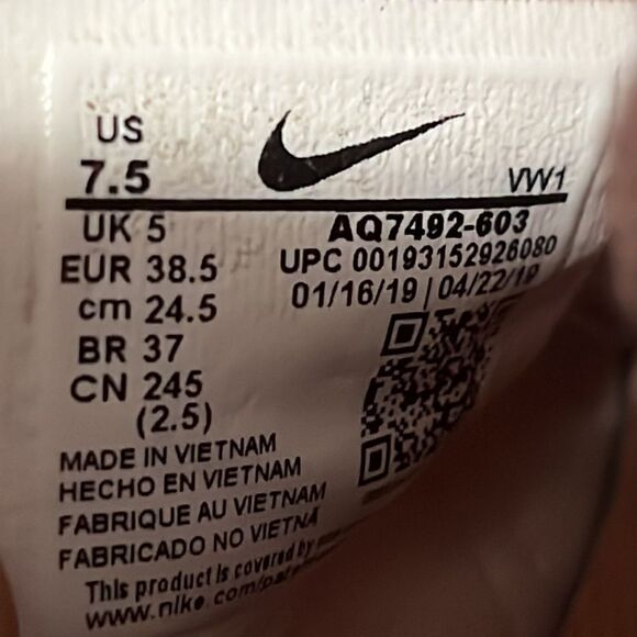 🔥🔥 NIKE AIR MAX Bella TR2 Training Running Shoes - Great Condition - Women 7.5 - Picture 8 of 8